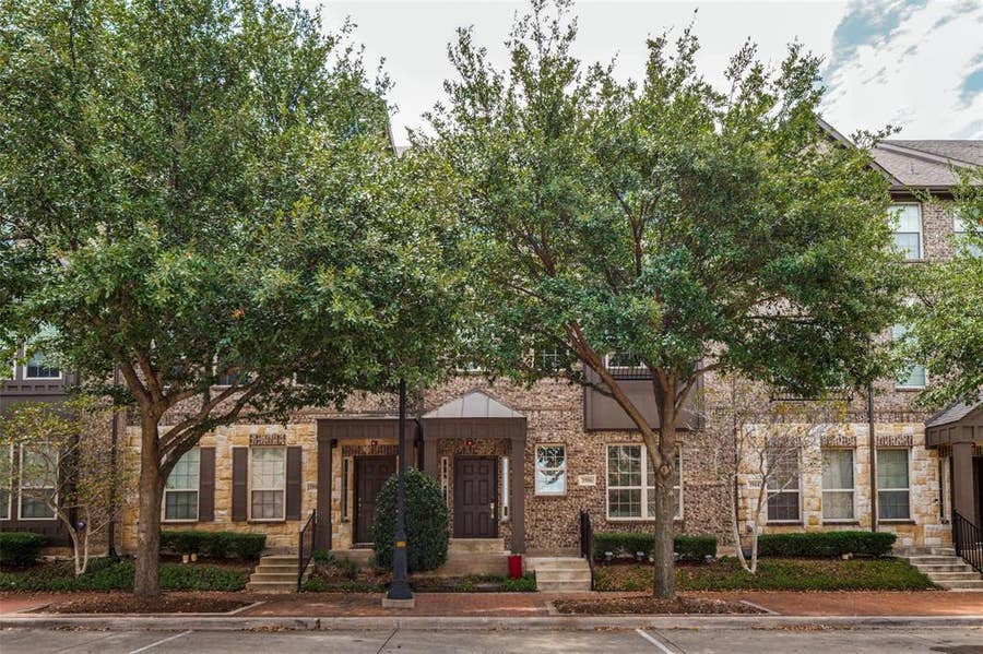 Property photo for 3906 Asbury Lane, Addison, TX