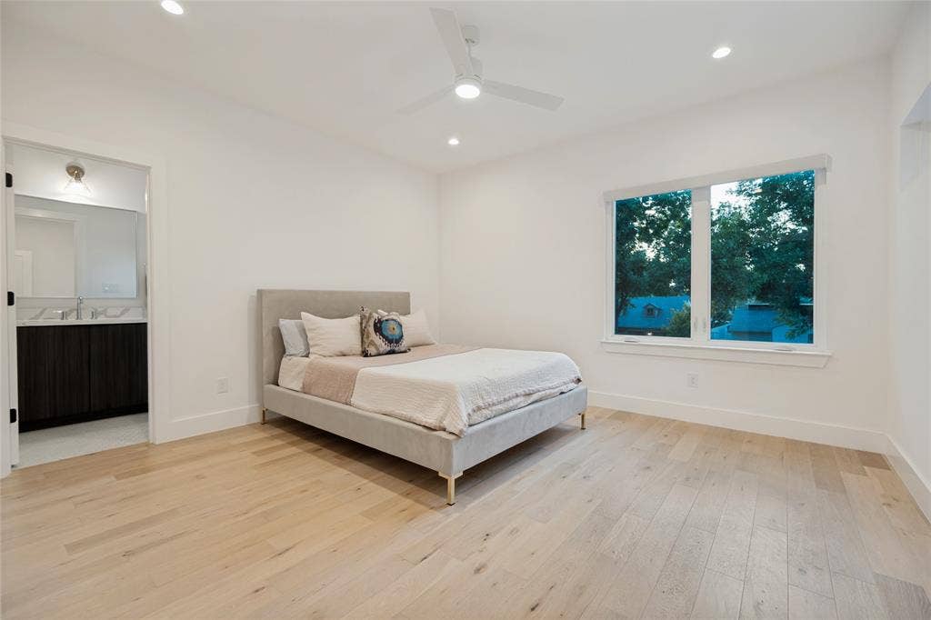 8610 Angora Street, Dallas, TX 75218