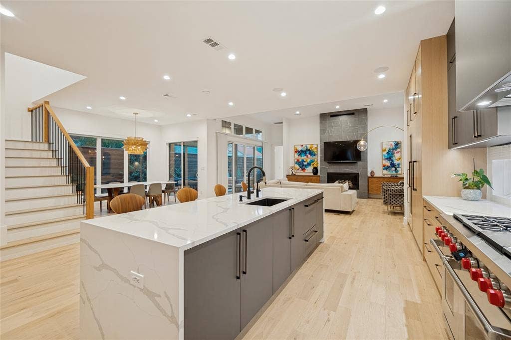 8610 Angora Street, Dallas, TX 75218
