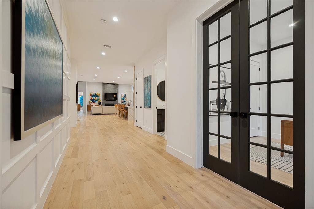 8610 Angora Street, Dallas, TX 75218