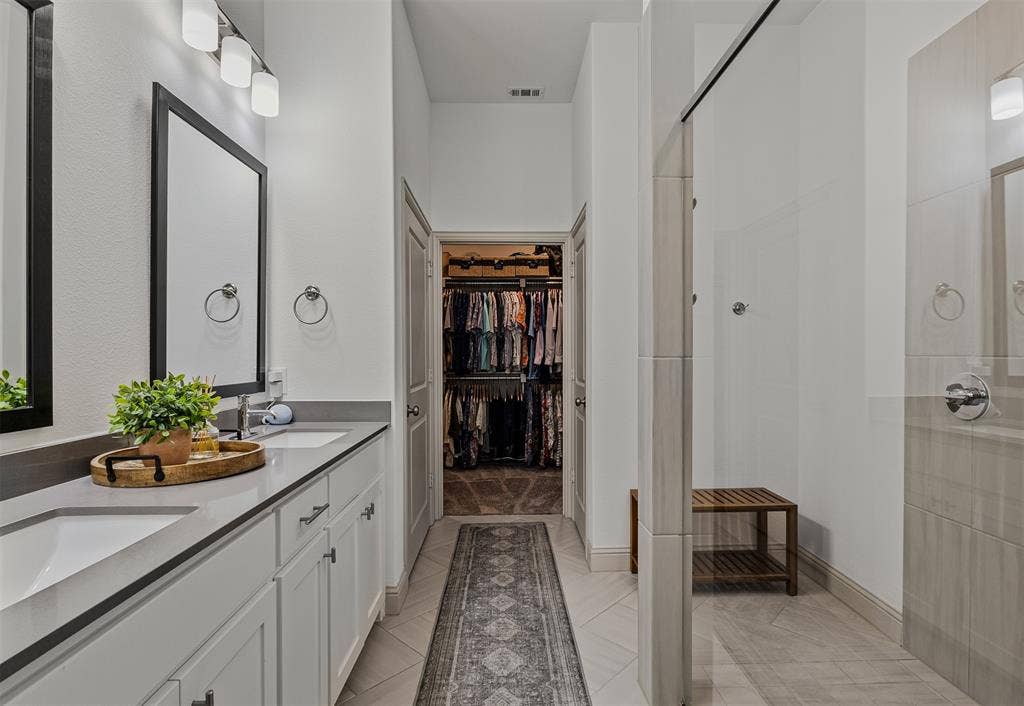 Primary bathroom of1005 4th St, Argyle, TX in Harvest in Denton County, Texas