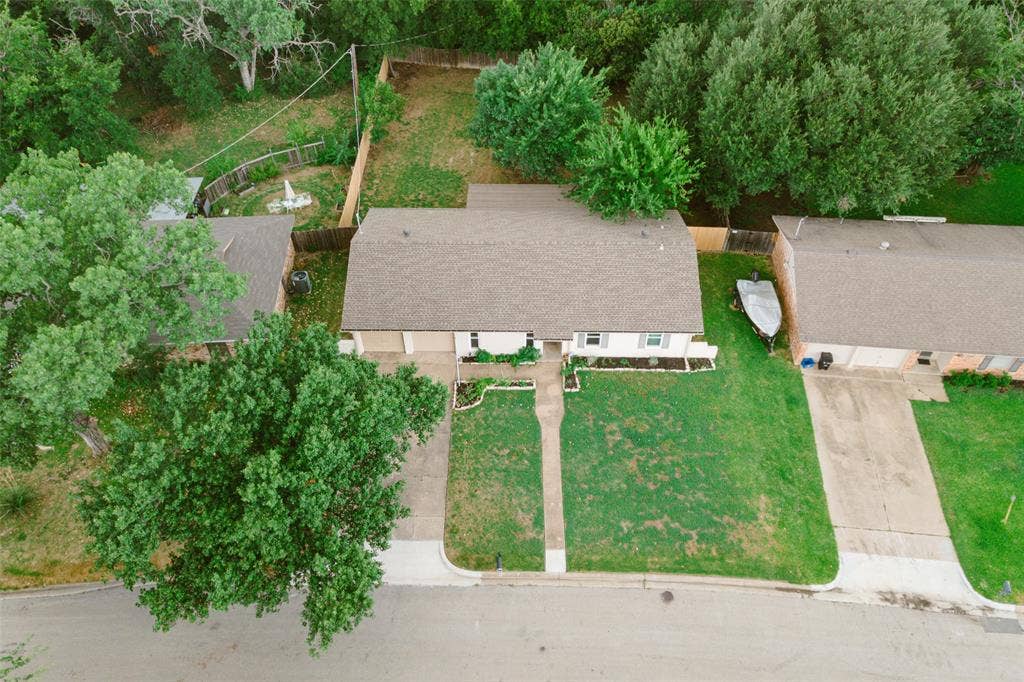 1005 Keller Avenue, Benbrook, TX 76126 1005 Keller Avenue, Benbrook, TX 76126