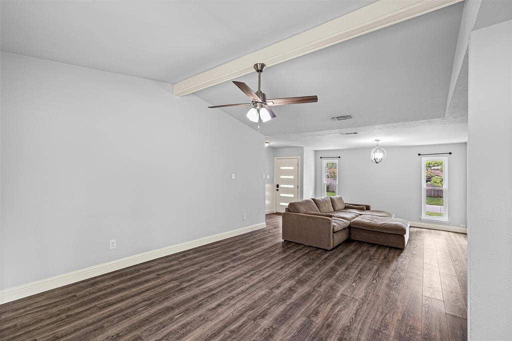 1005 Keller Avenue, Benbrook, TX 76126 Just look at the space!