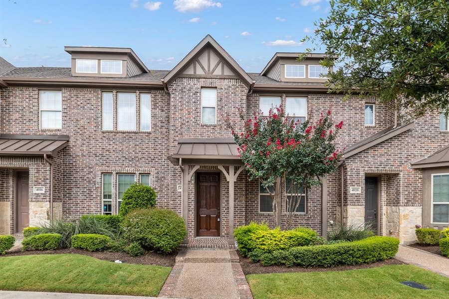 Property photo for 4018 Cascade Sky Drive, Arlington, TX
