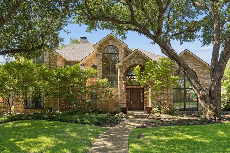 Property photo for 4315 Shadow Glen Drive, Dallas, TX