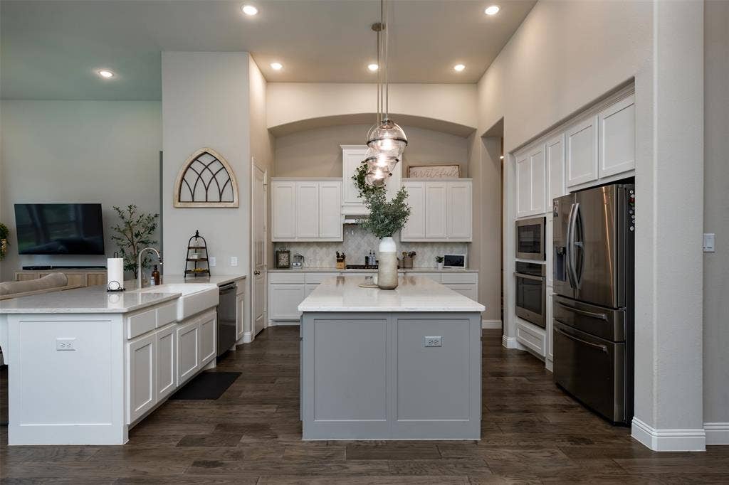 1109 10th Street, Argyle, TX 76226 Kitchen with double island