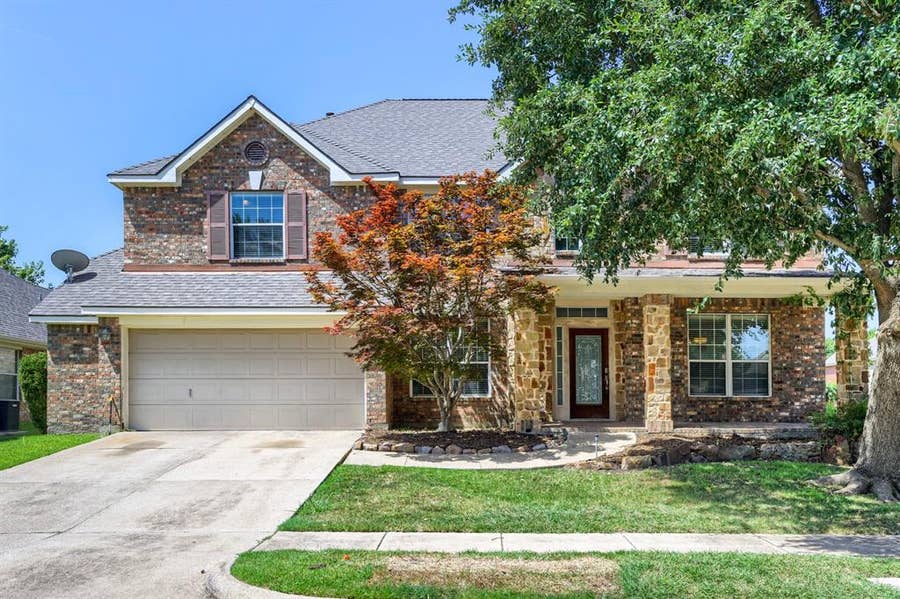 Property photo for 223 Mckinney Trail, Fate, TX