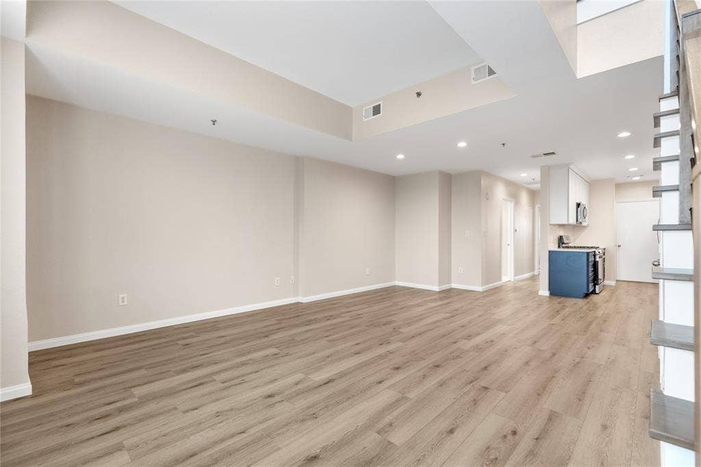 4611 Travis Street, #801B, Dallas, TX 75205 4611 Travis Street, #801B, Dallas, TX 75205