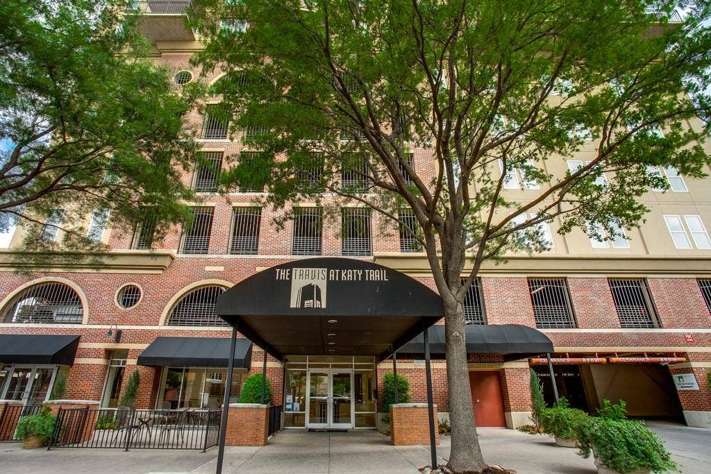 4611 Travis Street, #801B, Dallas, TX 75205 4611 Travis Street, #801B, Dallas, TX 75205