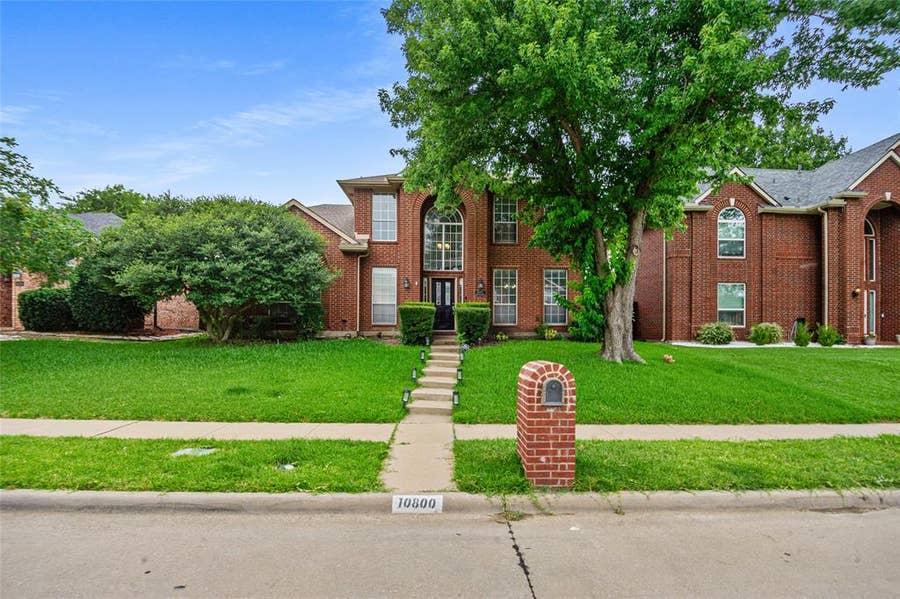 Property photo for 10800 Alexandria Drive, Frisco, TX