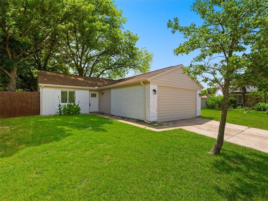 6400 Patino Court, Watauga, TX 76148 6400 Patino Court, Watauga, TX 76148