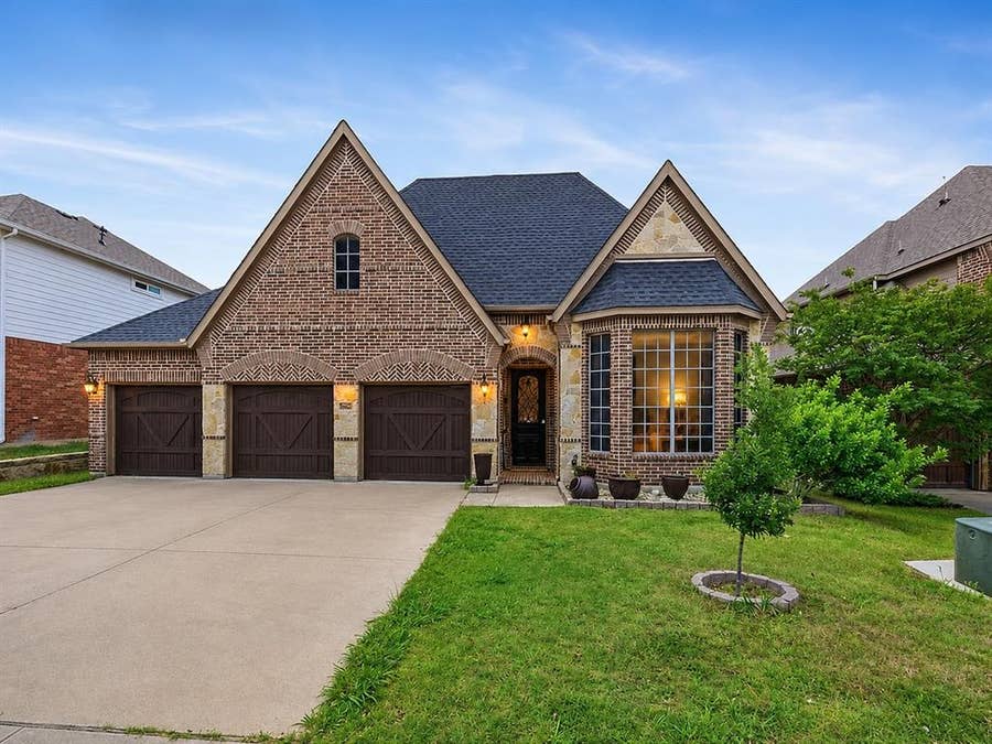 Property photo for 8608 Snowdrop Court, Fort Worth, TX