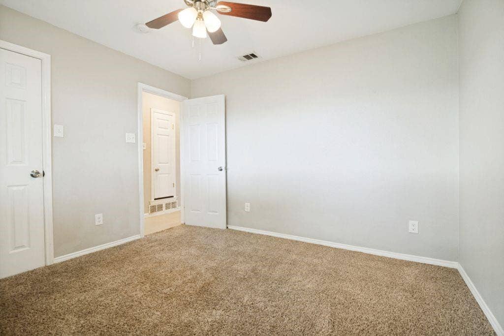 2426 Whit Drive, Mesquite, TX 75150 2426 Whit Drive, Mesquite, TX 75150