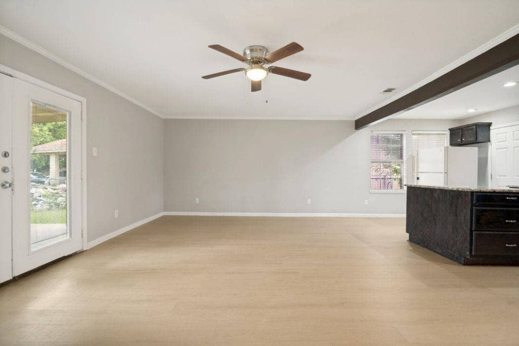 2426 Whit Drive, Mesquite, TX 75150 2426 Whit Drive, Mesquite, TX 75150