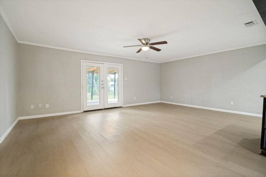 2426 Whit Drive, Mesquite, TX 75150 2426 Whit Drive, Mesquite, TX 75150
