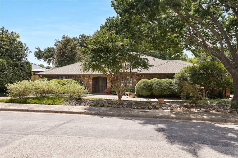 Property photo for 7009 Spanky Branch Drive, Dallas, TX