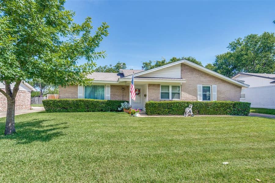 Property photo for 722 Westover Drive, Richardson, TX
