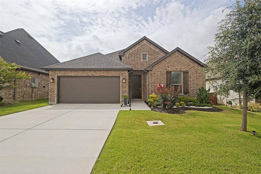 Property photo for 4804 High Ridge Trail, Flower Mound, TX