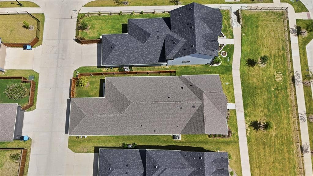 2524 Ballaster Mews, Rowlett, TX 75088 2524 Ballaster Mews, Rowlett, TX 75088