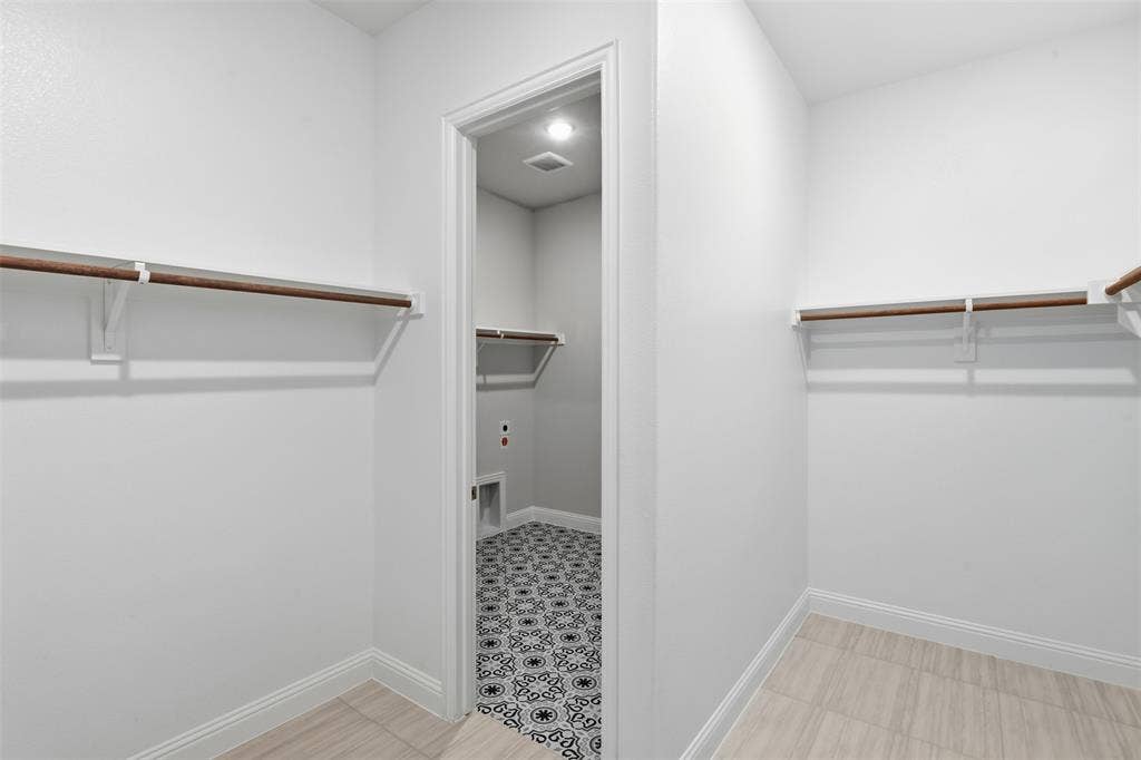 2524 Ballaster Mews, Rowlett, TX 75088 2524 Ballaster Mews, Rowlett, TX 75088