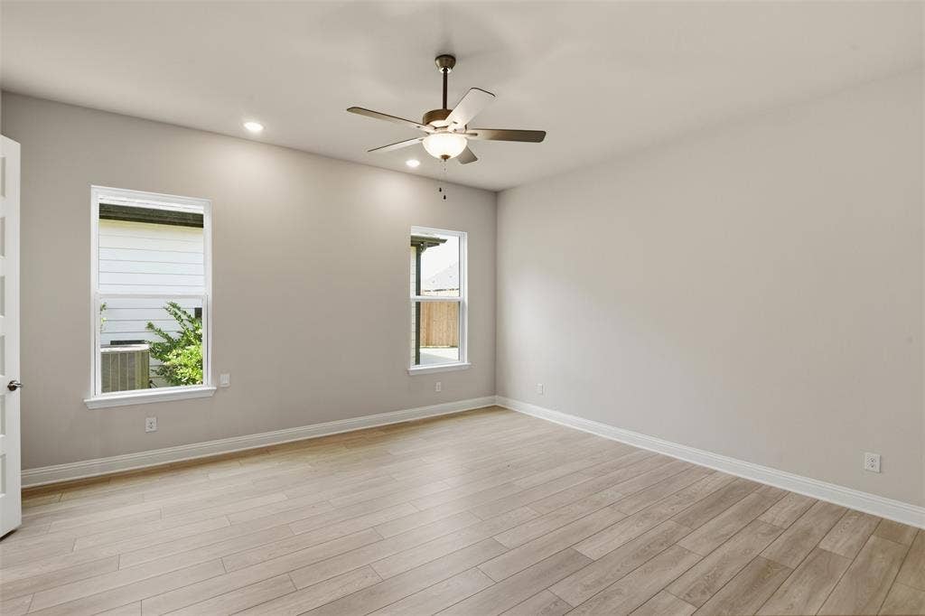 2524 Ballaster Mews, Rowlett, TX 75088 2524 Ballaster Mews, Rowlett, TX 75088