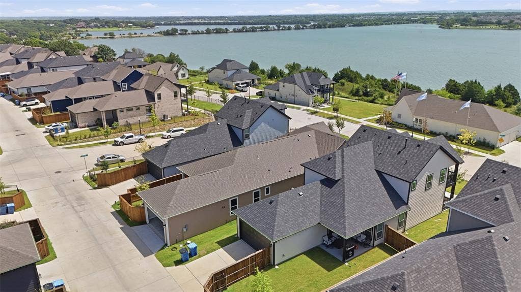 2524 Ballaster Mews, Rowlett, TX 75088 2524 Ballaster Mews, Rowlett, TX 75088
