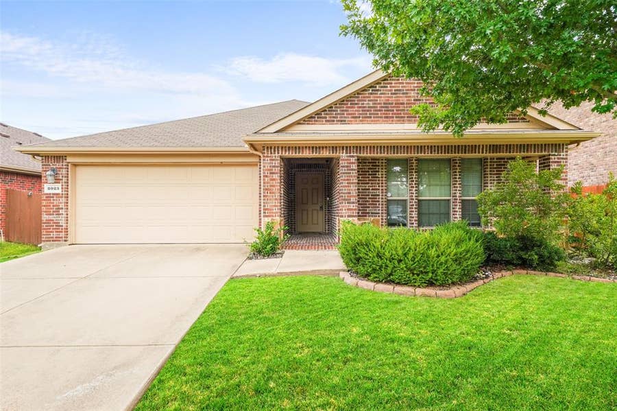 Property photo for 2023 Sterling Gate Drive, Heartland, TX