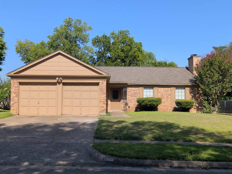 Property photo for 1703 Chittam Drive, Euless, TX