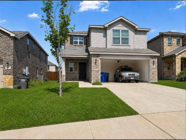 Property photo for 825 Ozark Path, Princeton, TX