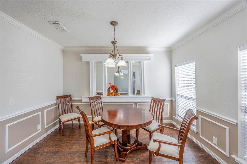 2705 Trophy Drive, Plano, TX 75025 2705 Trophy Drive, Plano, TX 75025