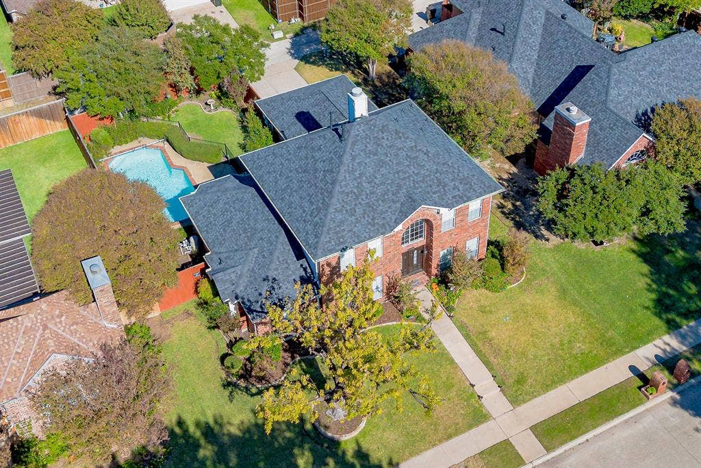 2705 Trophy Drive, Plano, TX 75025 2705 Trophy Drive, Plano, TX 75025