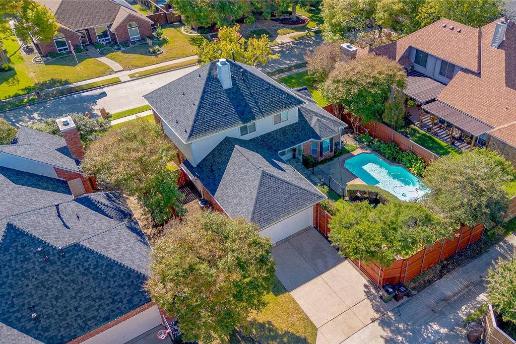 2705 Trophy Drive, Plano, TX 75025 2705 Trophy Drive, Plano, TX 75025
