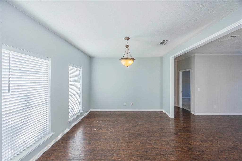 2705 Trophy Drive, Plano, TX 75025 2705 Trophy Drive, Plano, TX 75025