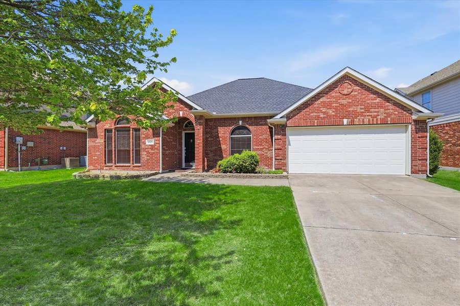 Property photo for 1021 Hyannis Street, Plano, TX