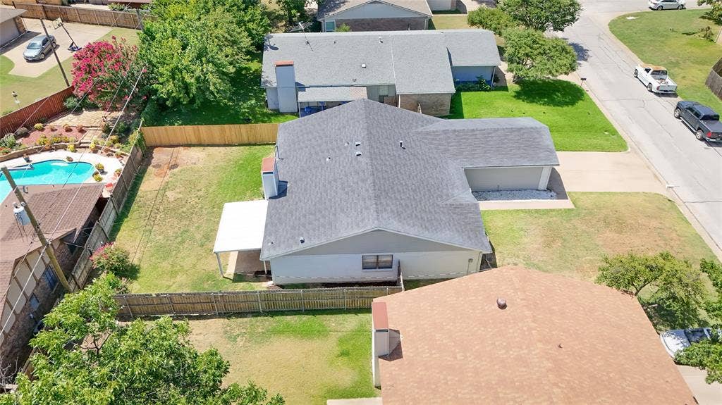 1915 Lavon Creek Lane, Arlington, TX 76006 1915 Lavon Creek Lane, Arlington, TX 76006
