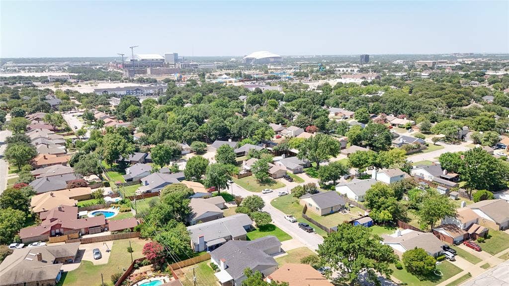 1915 Lavon Creek Lane, Arlington, TX 76006 1915 Lavon Creek Lane, Arlington, TX 76006