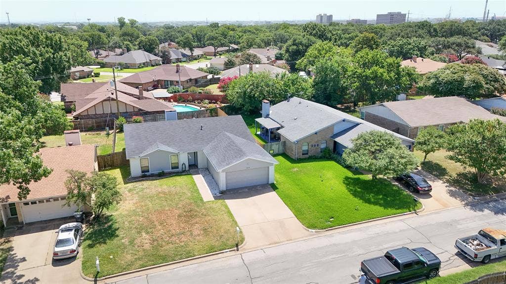 1915 Lavon Creek Lane, Arlington, TX 76006 1915 Lavon Creek Lane, Arlington, TX 76006