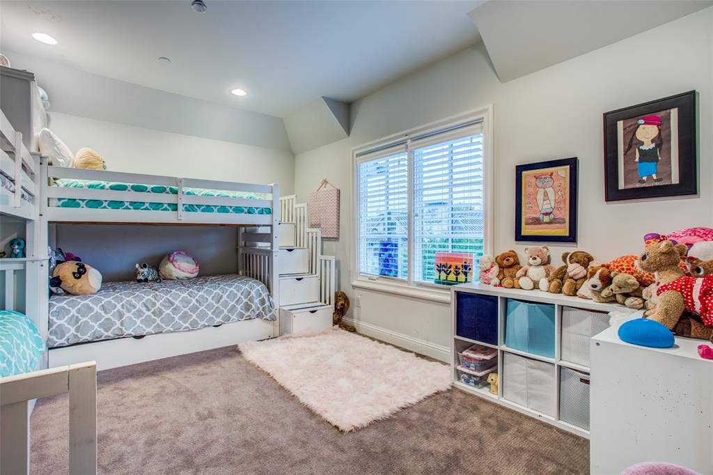 3449 Milton Avenue, #6, University Park, TX 75205 3449 Milton Avenue, #6, University Park, TX 75205