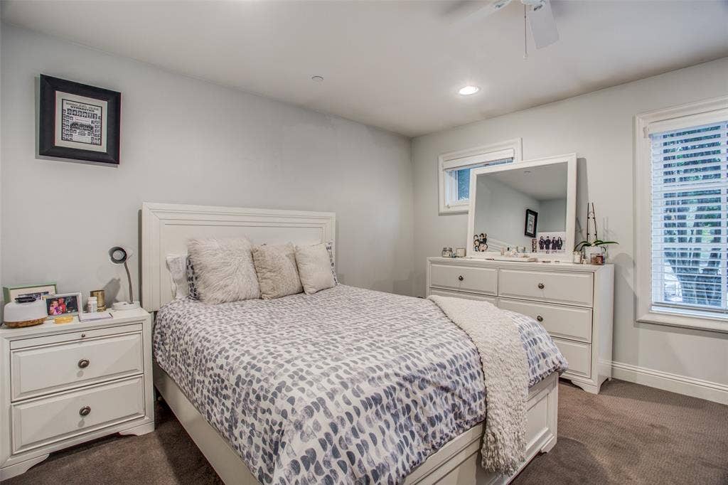 3449 Milton Avenue, #6, University Park, TX 75205 3449 Milton Avenue, #6, University Park, TX 75205