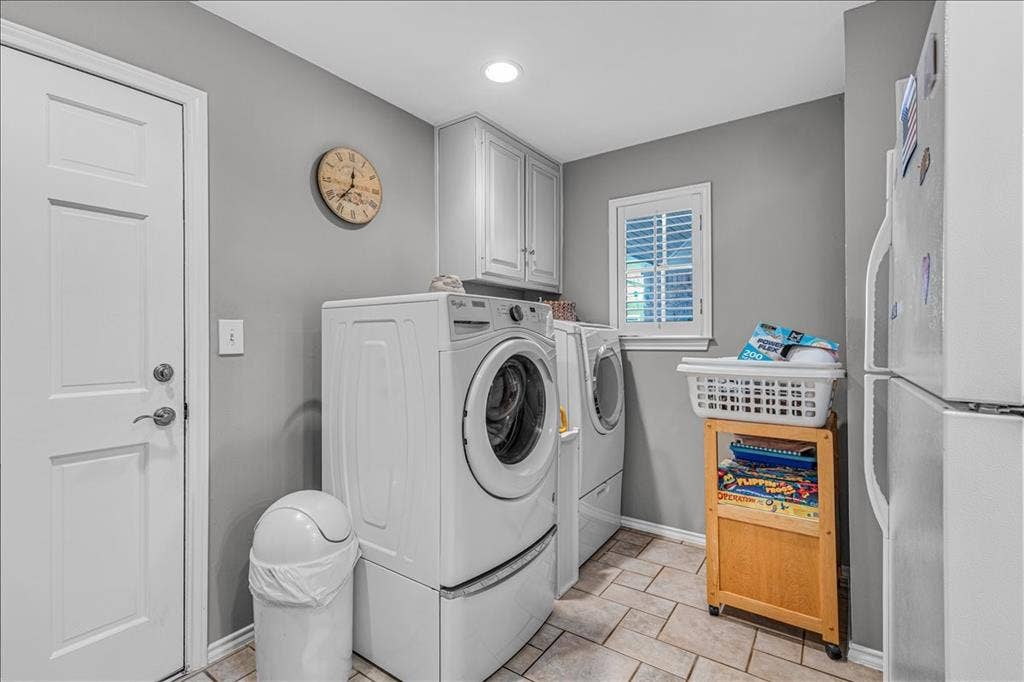 1609 Lake Hill Lane, Plano, TX 75023 1609 Lake Hill Lane, Plano, TX 75023