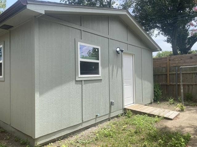 Property photo for 212 Washington Street, #B, Garland, TX