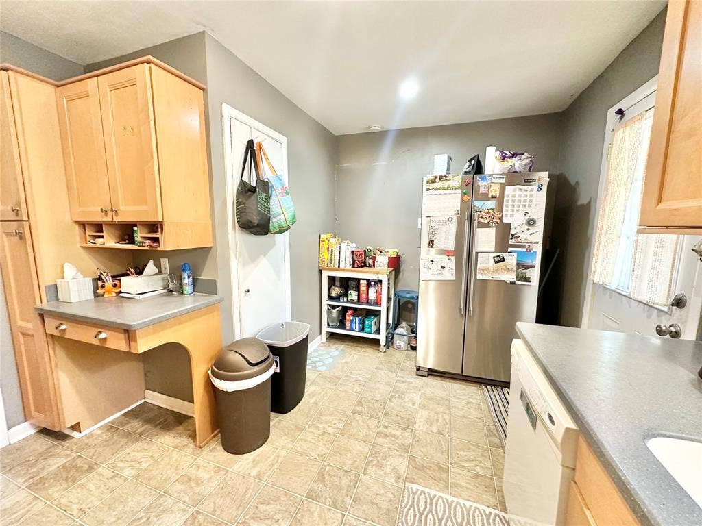 1317 Linden Drive, Denton, TX 76201 1317 Linden Drive, Denton, TX 76201