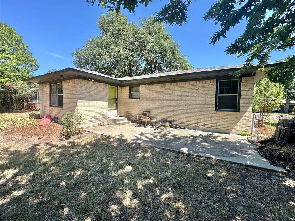 1317 Linden Drive, Denton, TX 76201 1317 Linden Drive, Denton, TX 76201