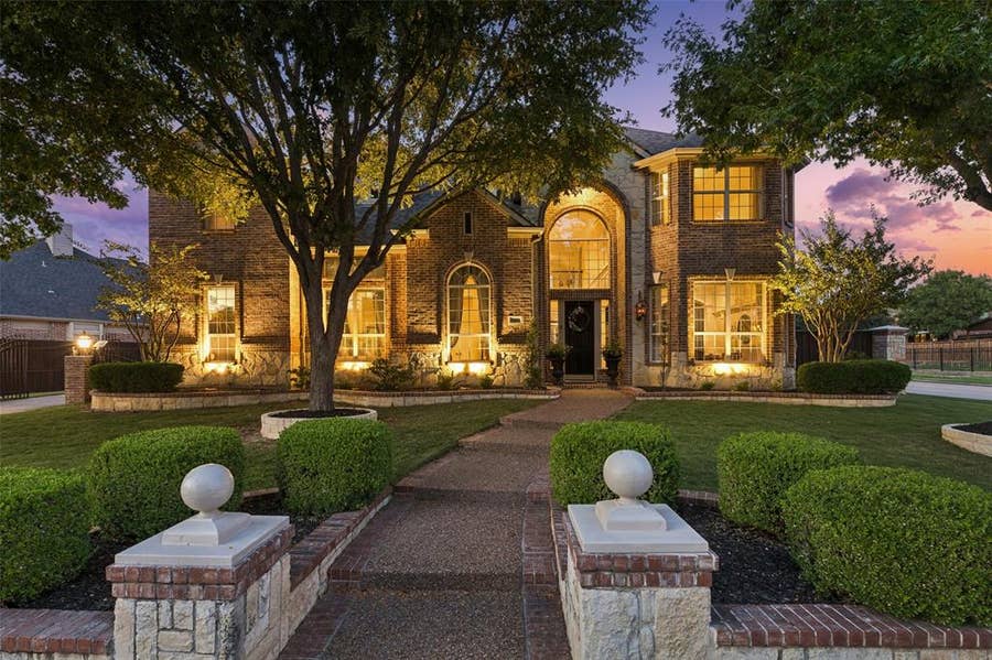 Property photo for 10624 Star Meadow Drive, Frisco, TX