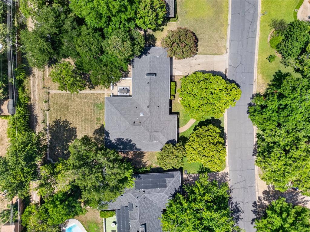 716 Mayrant Drive, Dallas, TX 75224