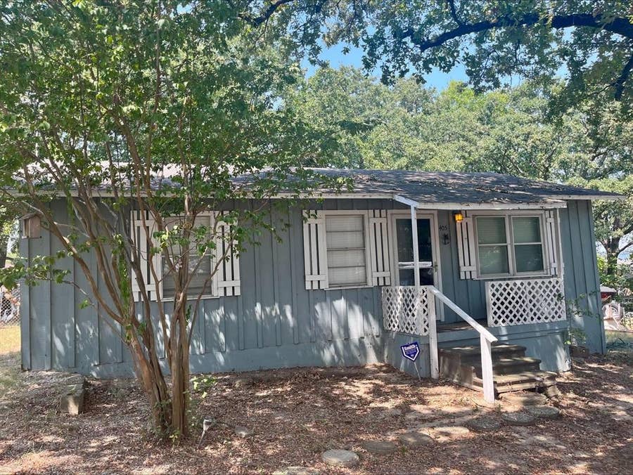 Property photo for 405 Kenny Drive, West Tawakoni, TX