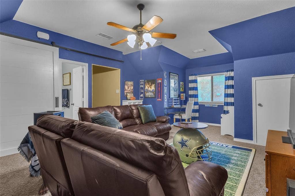 4512 Seventeen Lakes Court, Fort Worth, TX 76262 4512 Seventeen Lakes Court, Fort Worth, TX 76262