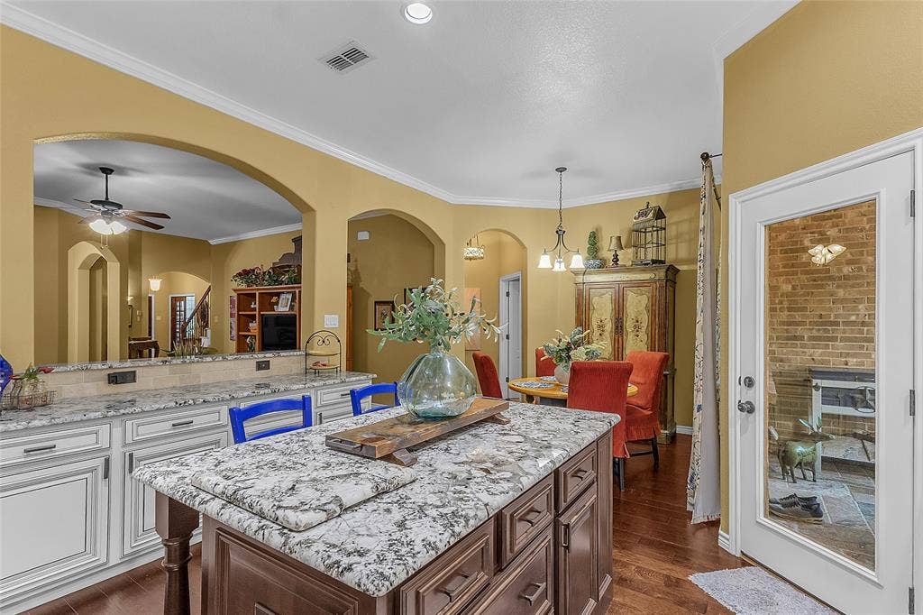 4512 Seventeen Lakes Court, Fort Worth, TX 76262 4512 Seventeen Lakes Court, Fort Worth, TX 76262