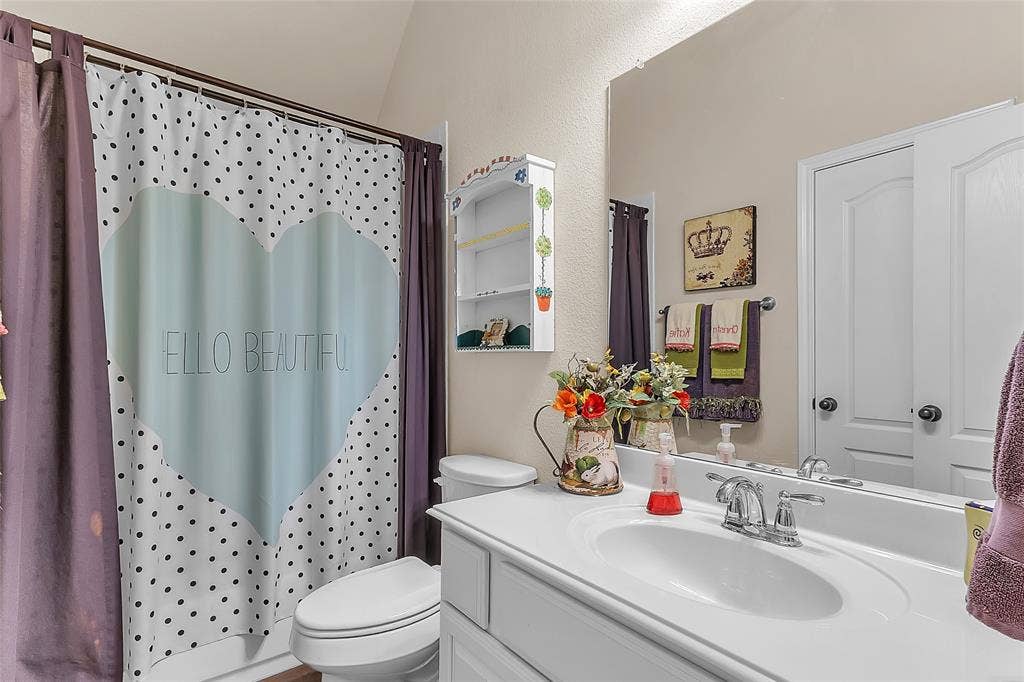 4512 Seventeen Lakes Court, Fort Worth, TX 76262 4512 Seventeen Lakes Court, Fort Worth, TX 76262