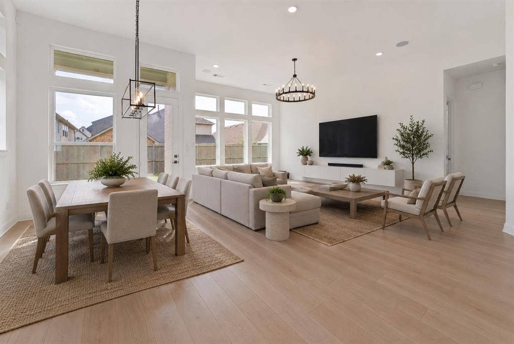 Virtual Staging
